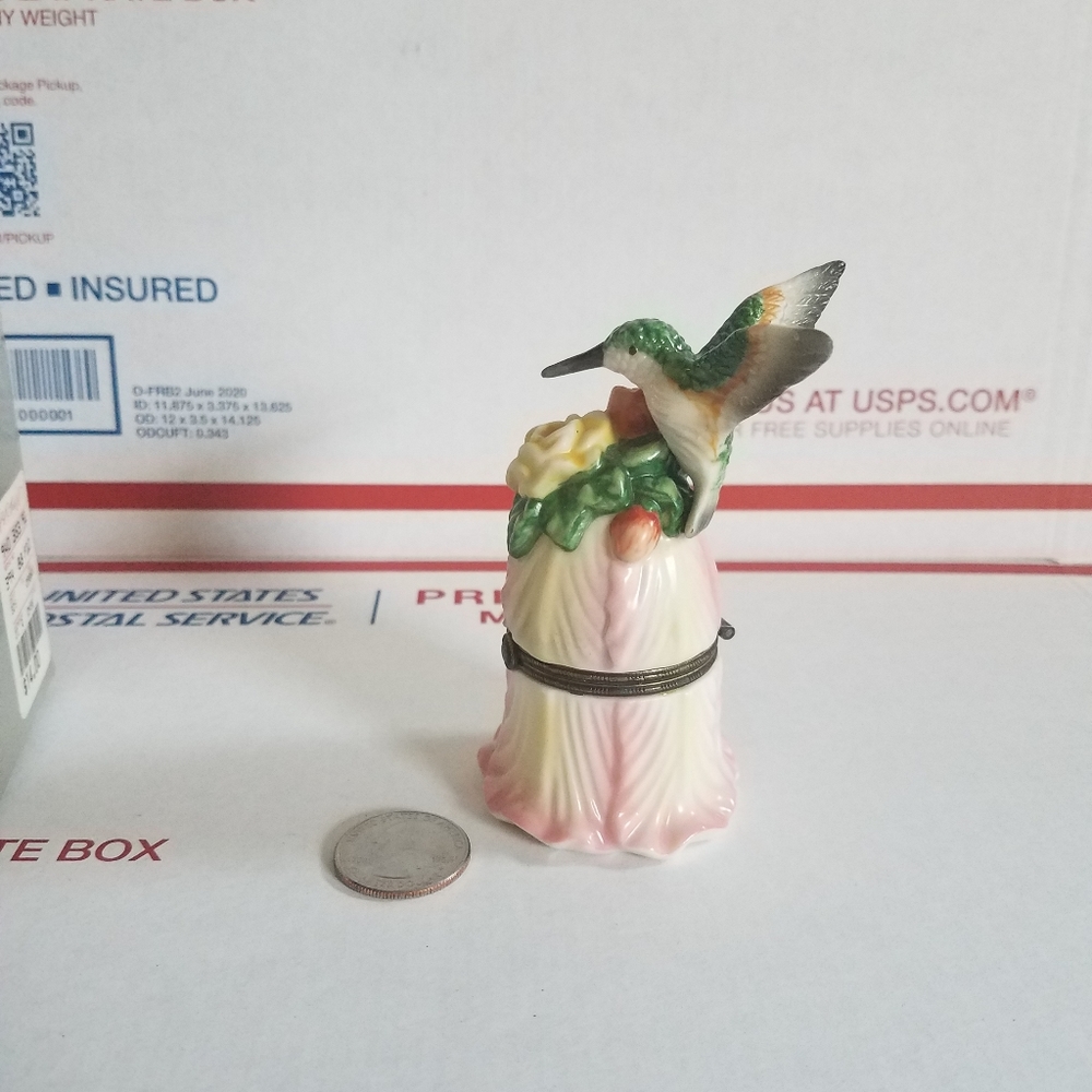 Hummingbird on Flower Jewelry Box